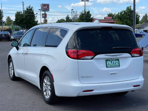 2018 Chrysler Pacifica LX