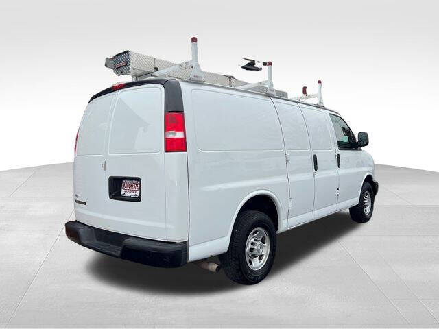 2021 Chevrolet Express 2500