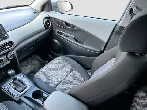 2021 Hyundai Kona SE