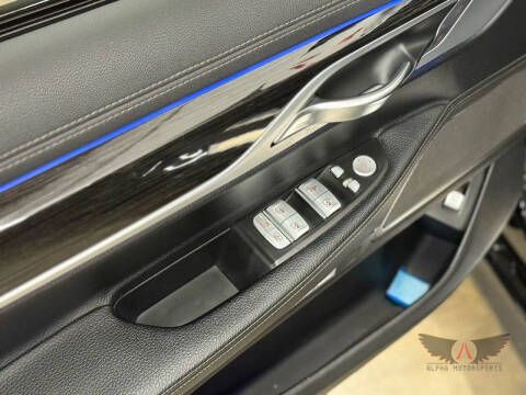 2018 BMW 7 Series 740i