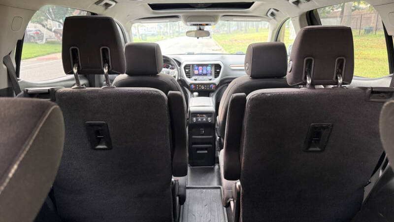 2018 GMC Acadia SLE-2