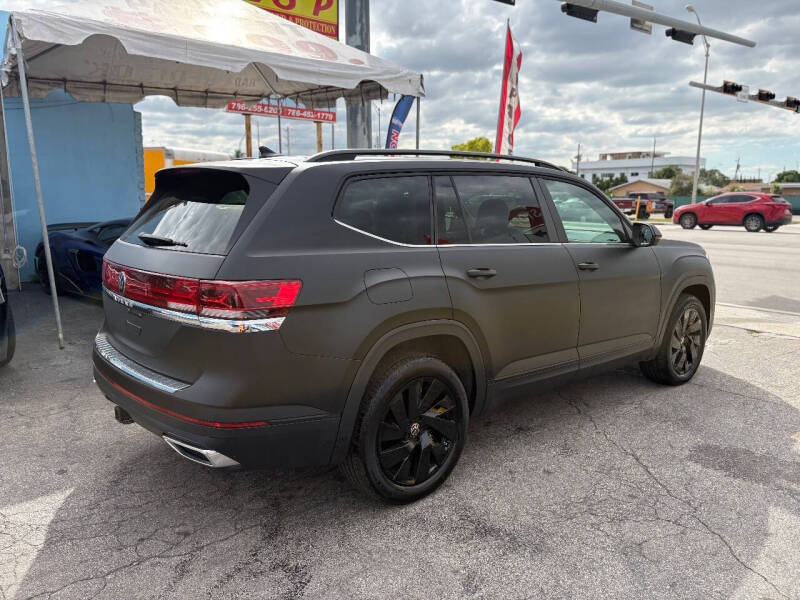 2024 Volkswagen Atlas SE