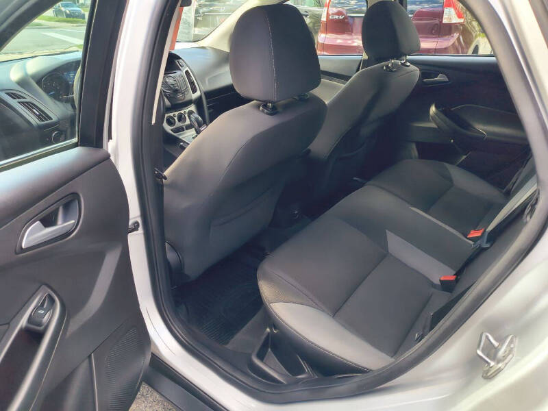 2014 Ford Focus SE