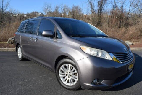 2011 Toyota Sienna