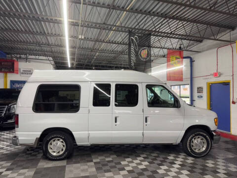 2002 Ford E-Series E-150