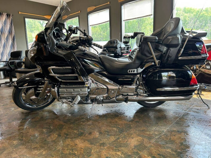 2002 on sale goldwing value