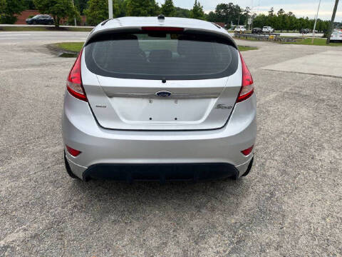 2012 Ford Fiesta SES