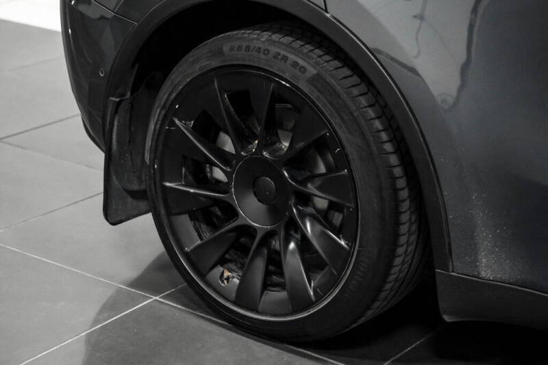 2022 Tesla Model Y Long Range