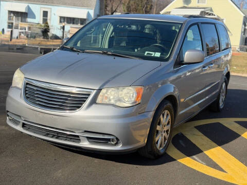 2014 Chrysler Town and Country Touring