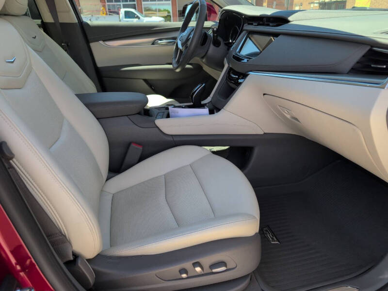 2023 Cadillac XT5 Premium Luxury
