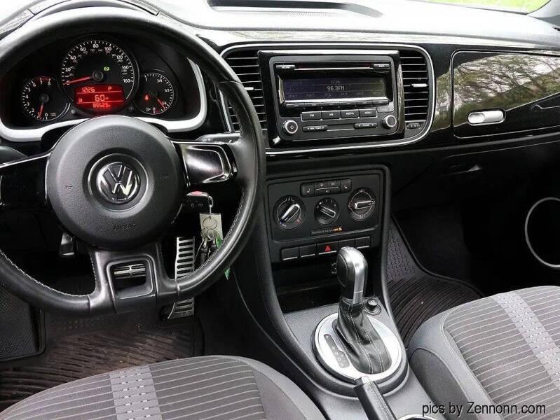 2012 Volkswagen Beetle