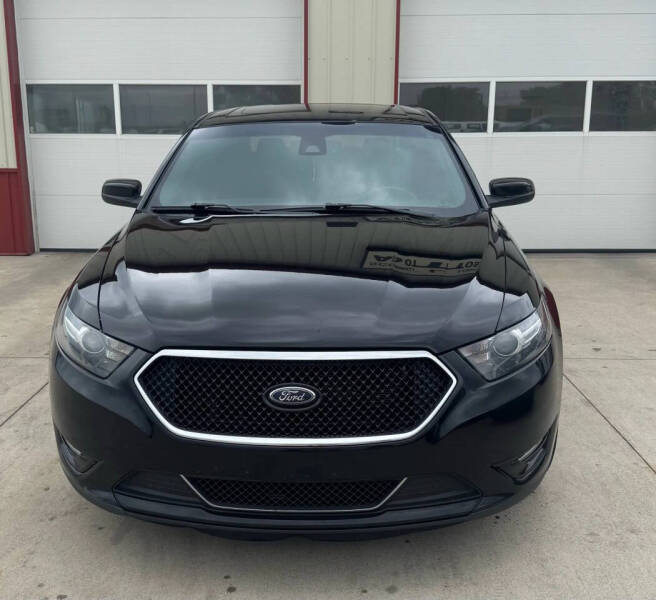 2017 Ford Taurus SHO