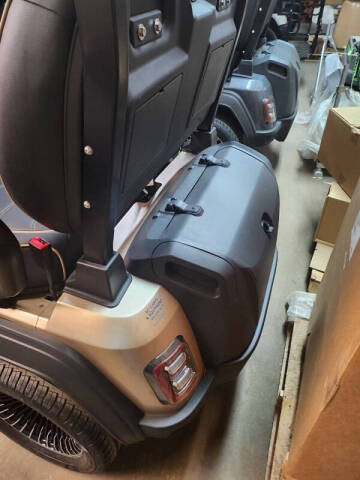 2025 Epic Carts E40fx