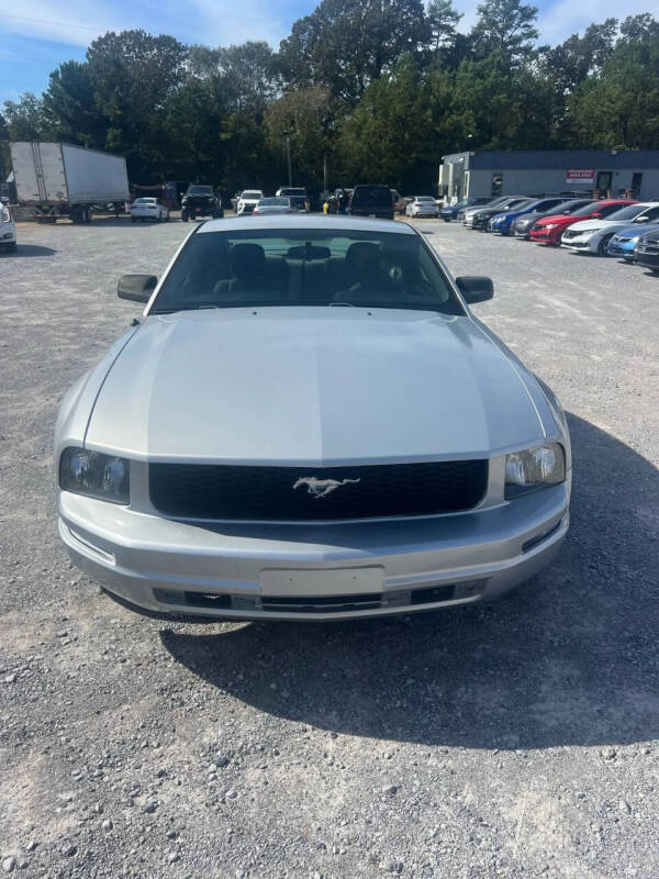 2005 Ford Mustang V6 Premium