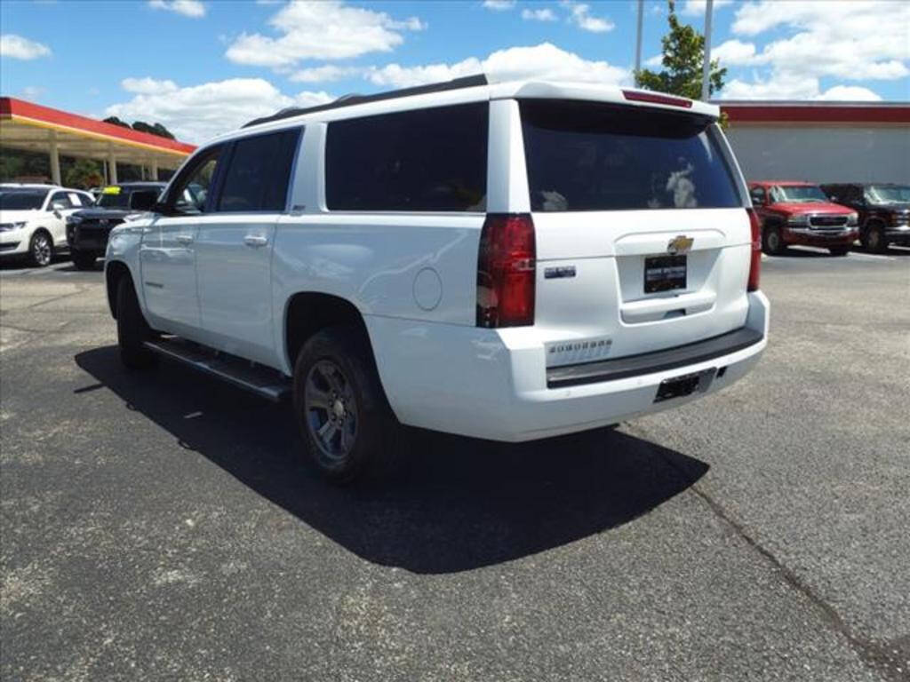 2016 Chevrolet Suburban for sale at MOORE BROTHERS in Oxford, MS