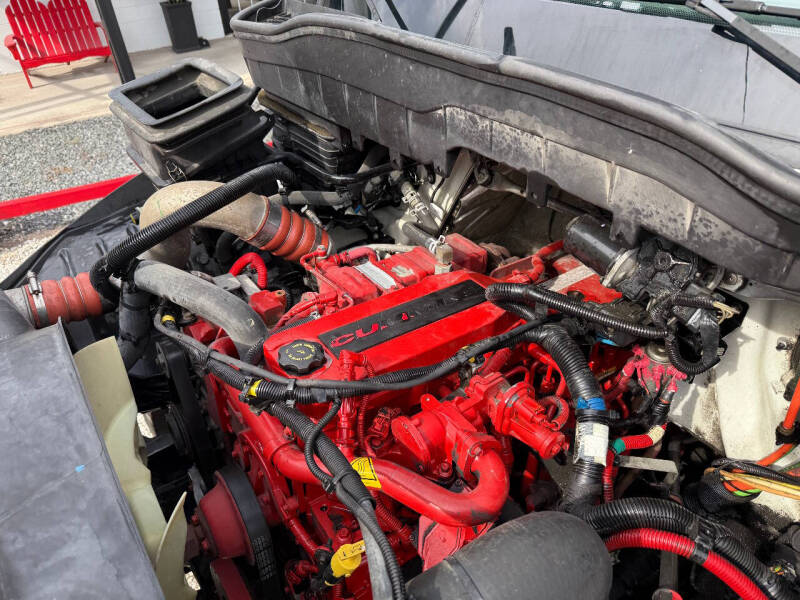 2020 International MV607