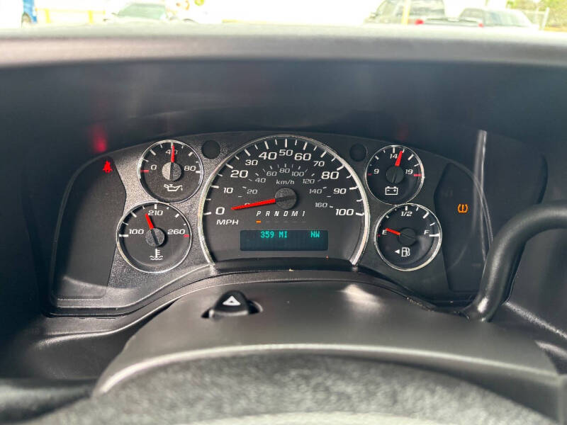 2017 GMC Savana 2500