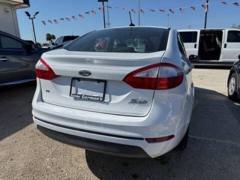 2015 Ford Fiesta SE