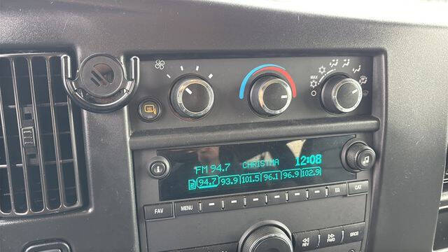 2022 Chevrolet Express LS 3500