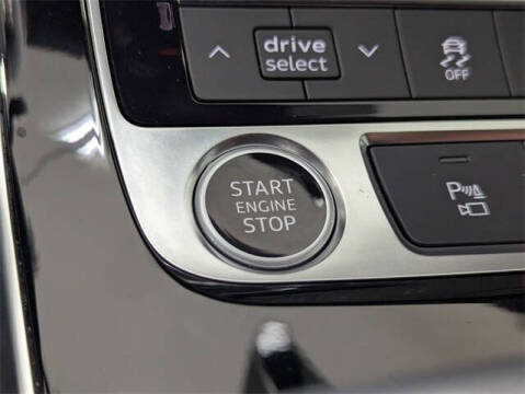 2024 Audi Q8 quattro Premium Plus 55 TFSI