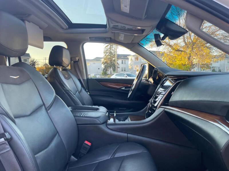 2017 Cadillac Escalade Premium Luxury