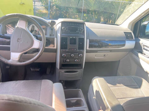 2010 Dodge Grand Caravan SXT