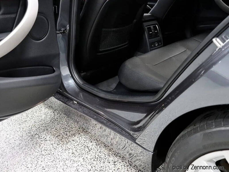 2017 BMW 3 Series 320i xDrive