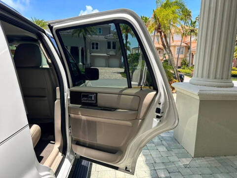 2014 Lincoln Navigator