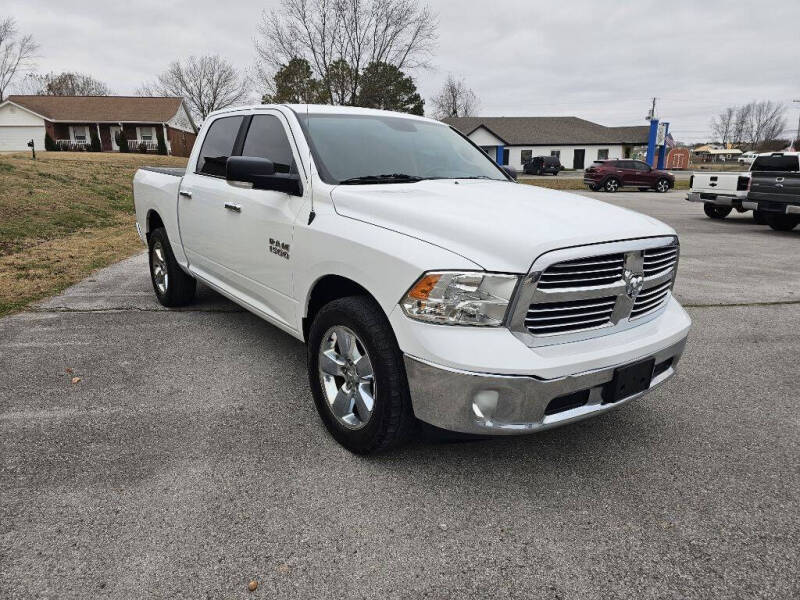 2015 RAM 1500 SLT