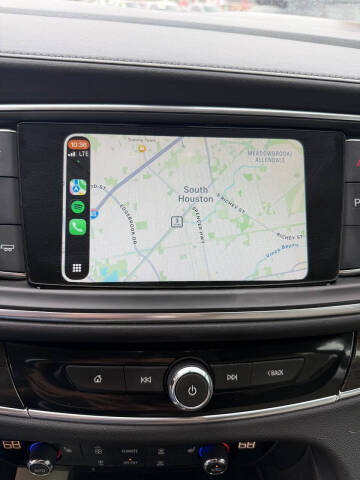 2018 Buick Enclave Essence