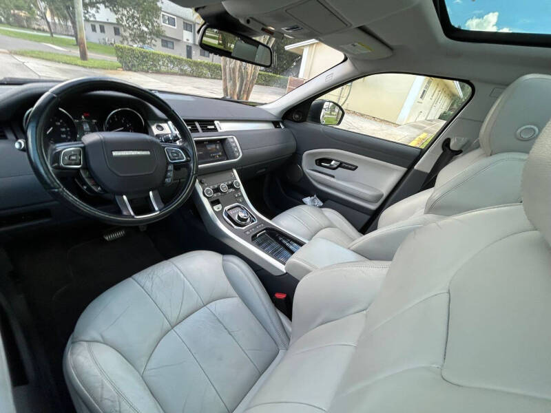 2017 Land Rover Range Rover Evoque SE