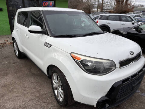2016 Kia Soul +