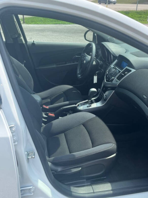 2016 Chevrolet Cruze Limited 1LT Auto