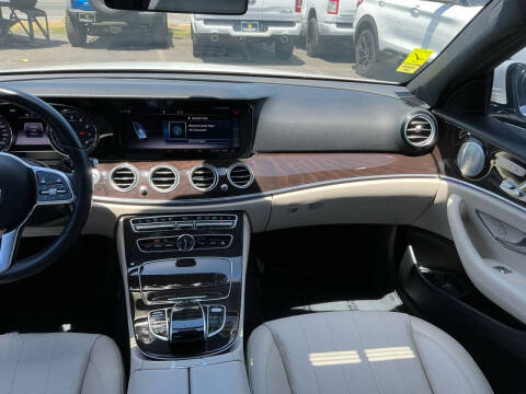 2019 Mercedes-Benz E-Class E 300