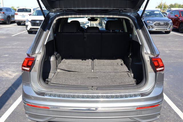 2023 Volkswagen Tiguan SE