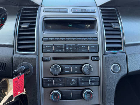 2010 Ford Taurus SEL