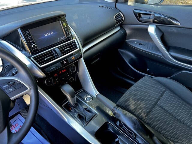 2020 Mitsubishi Eclipse Cross ES