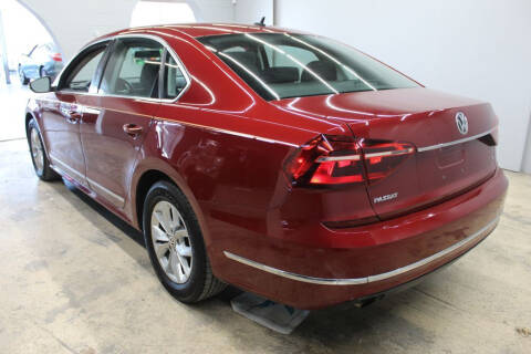2017 Volkswagen Passat 1.8T S
