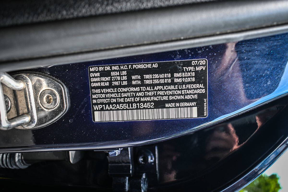 Dk. Blue 2020 Porsche Macan Base AWD 4dr SUV 20