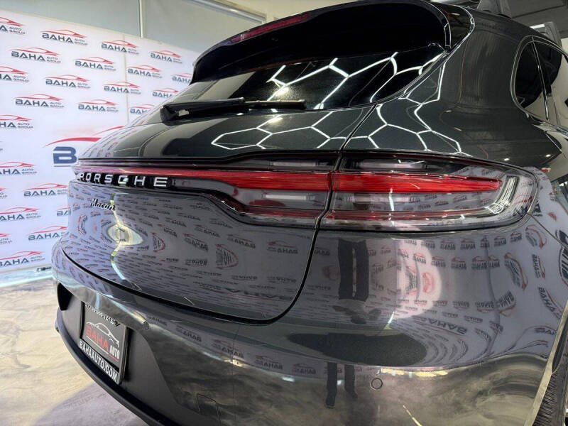 2020 Porsche Macan