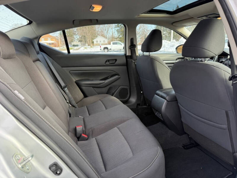 2023 Nissan Altima 2.5 SV