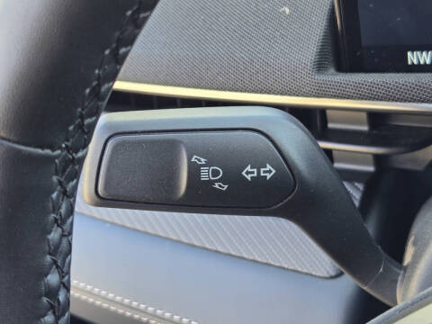 2024 Ford Mustang Mach-E Select