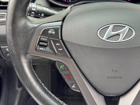 2016 Hyundai Veloster