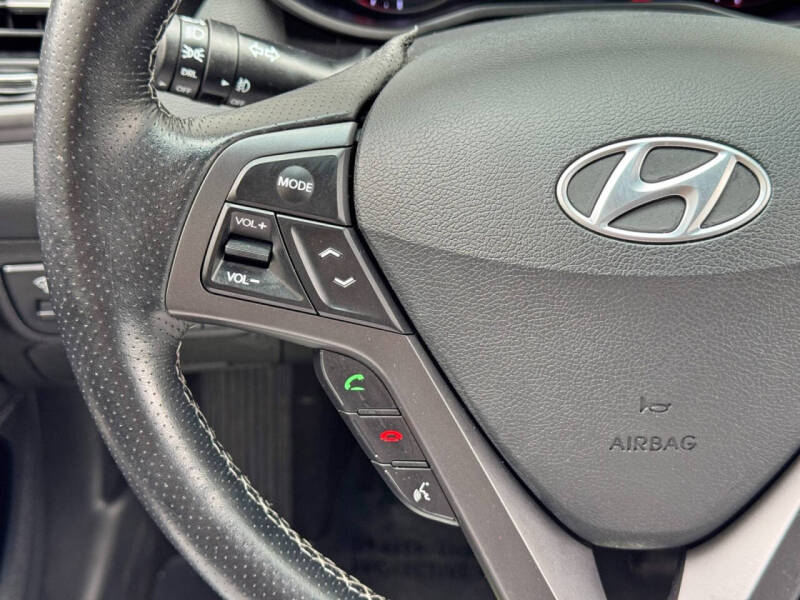 2016 Hyundai Veloster