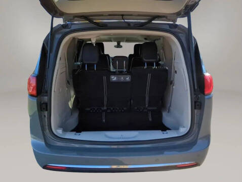 2020 Chrysler Pacifica Hybrid Touring L