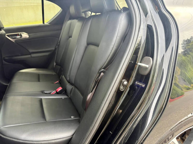 2014 Lexus CT 200h