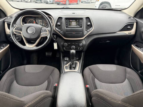 2017 Jeep Cherokee Latitude