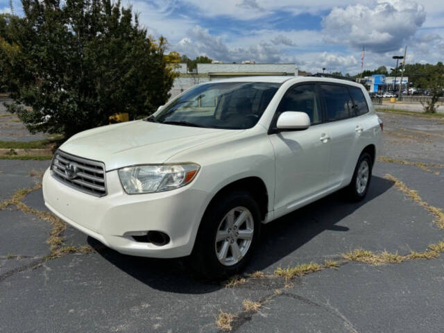 2009 Toyota Highlander for sale at Aragon Trucks & Auto Sales LLC in Gainesville, GA