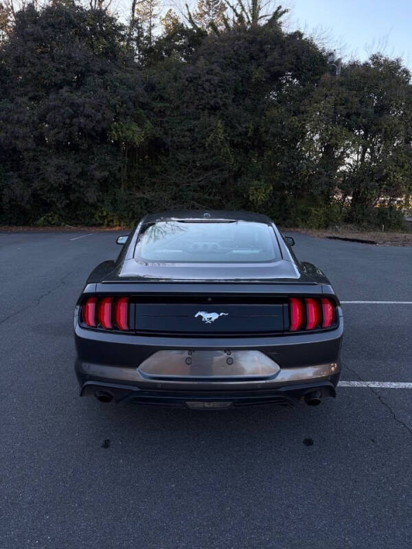 2018 Ford Mustang EcoBoost