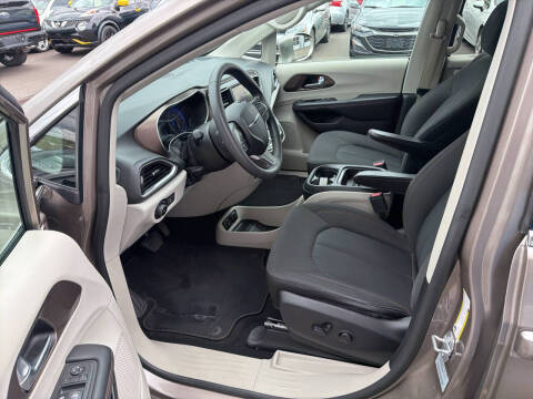 2018 Chrysler Pacifica Touring Plus